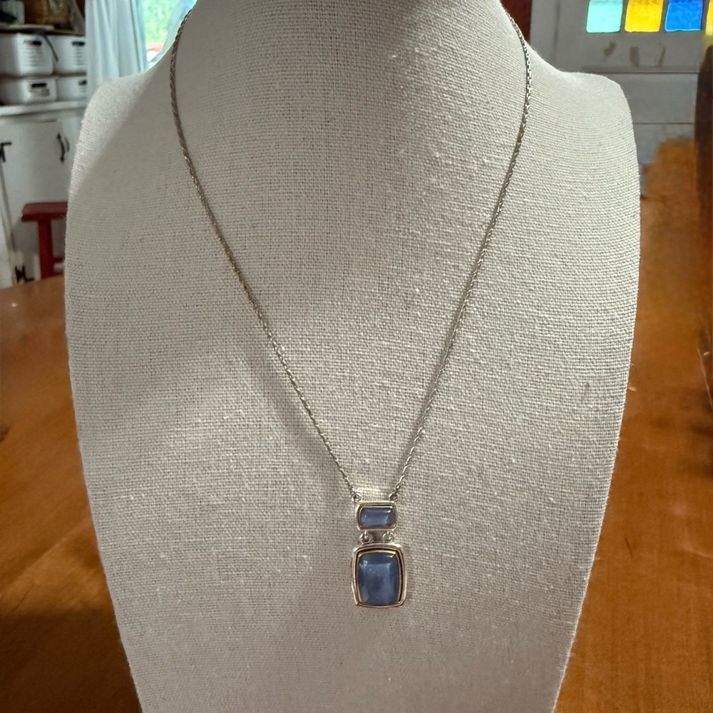 Elegant Silver and Blue Pendant Necklace